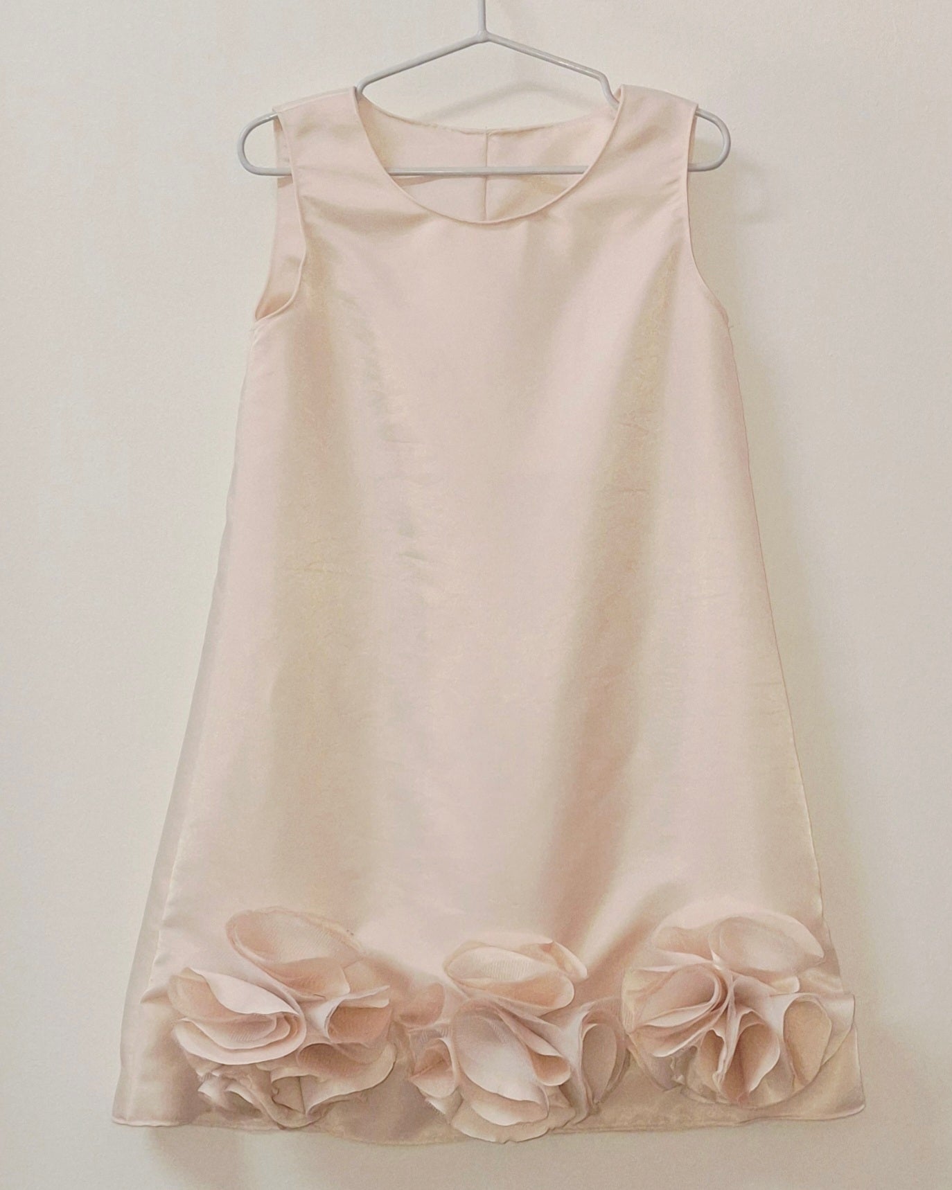 Tiana cream