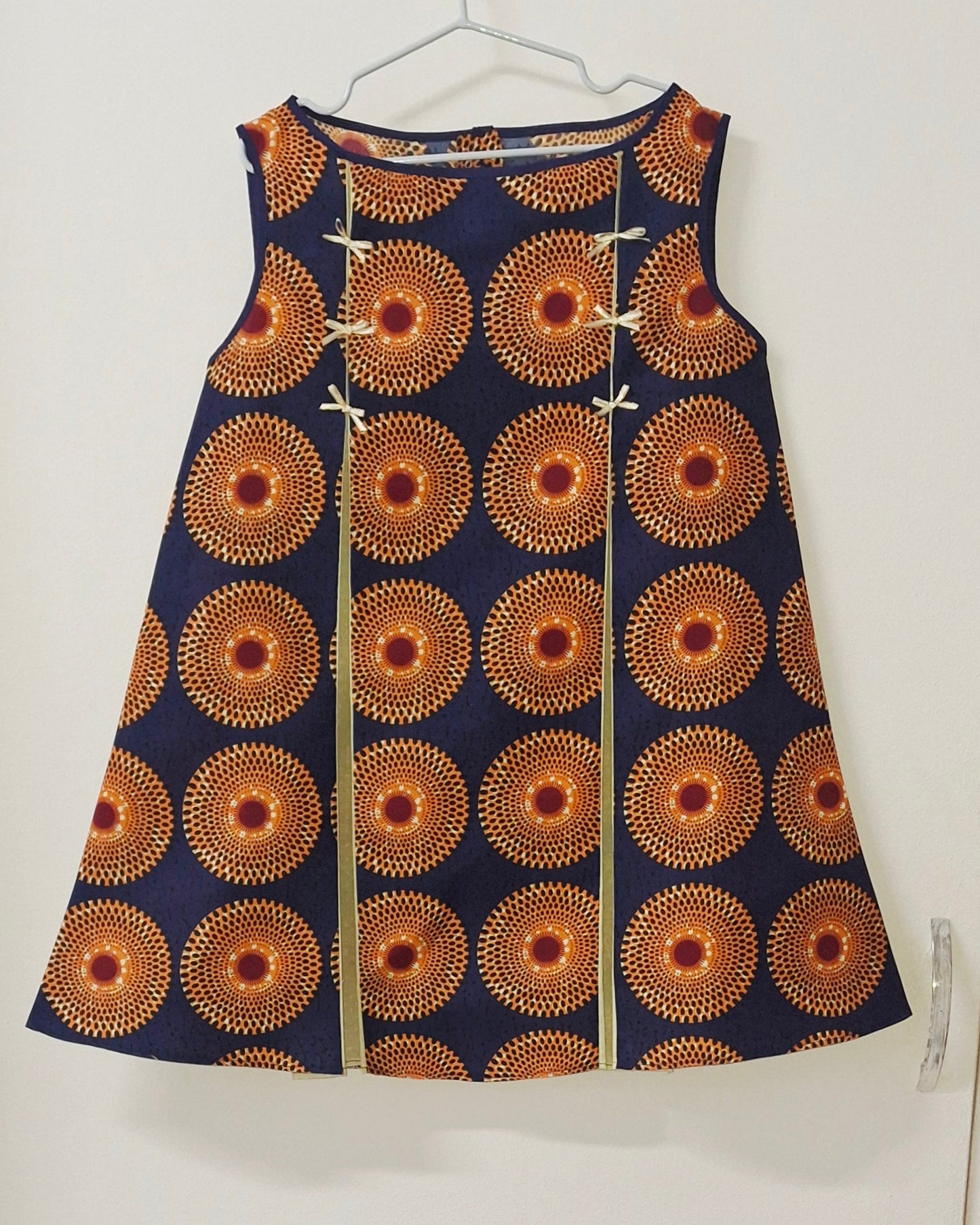 Tiana navy